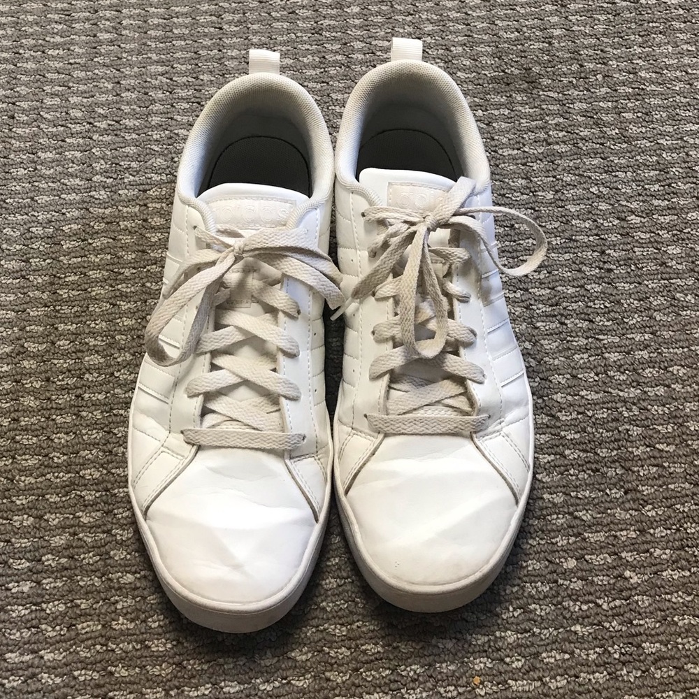 Adidas Sneakers